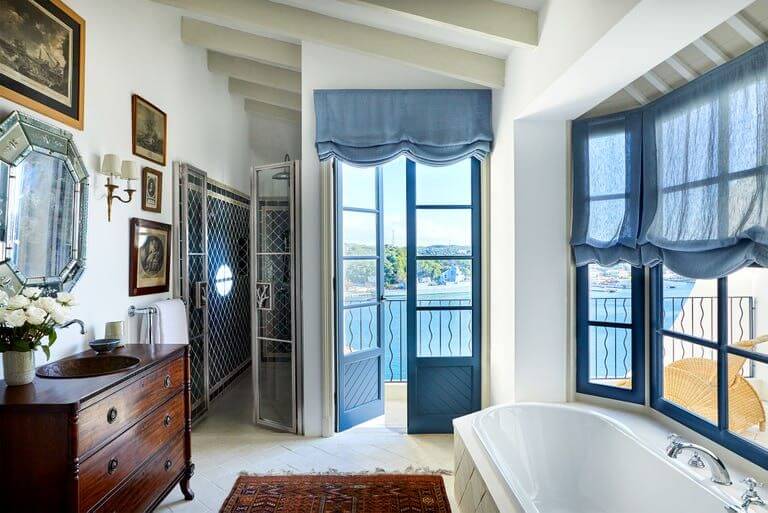 Bathroom Decor